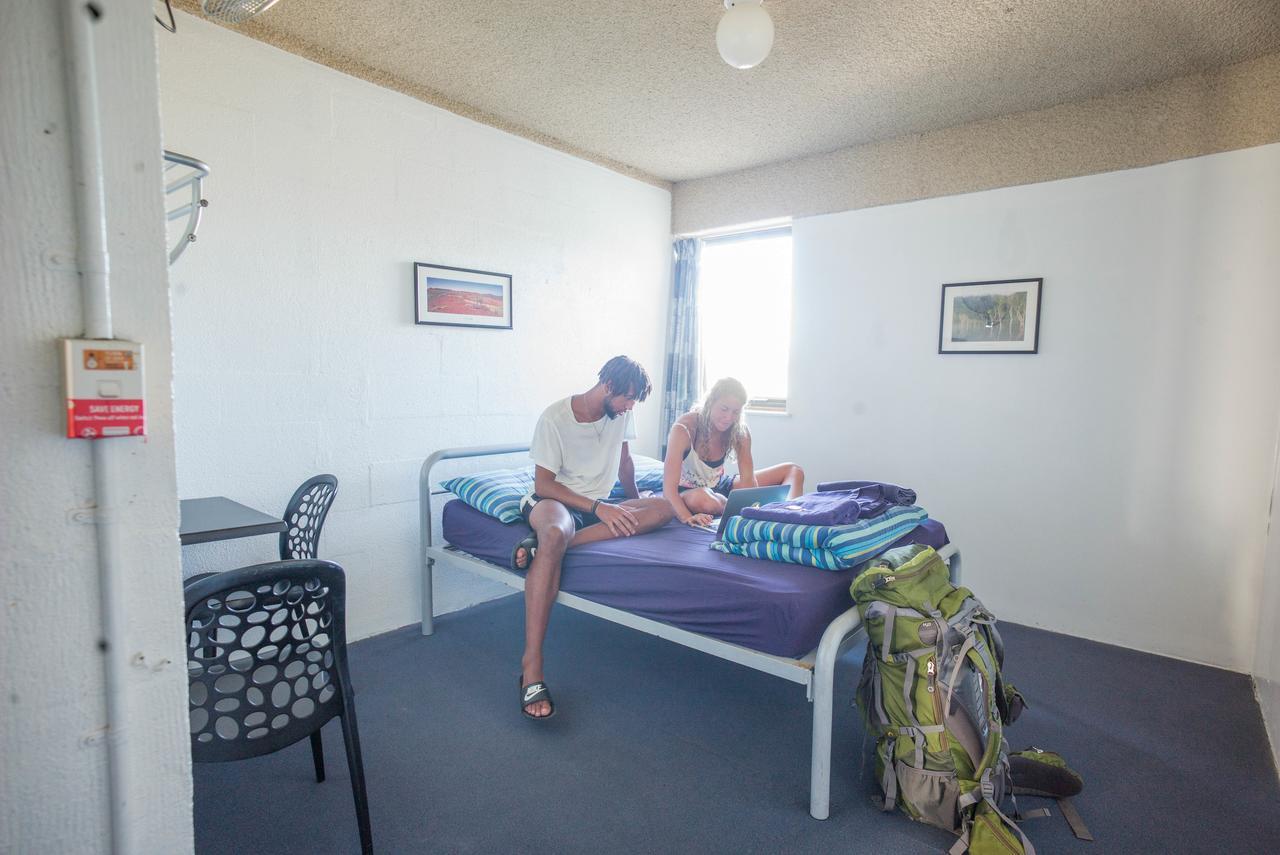 Surfers Paradise Yha Southport Exterior photo